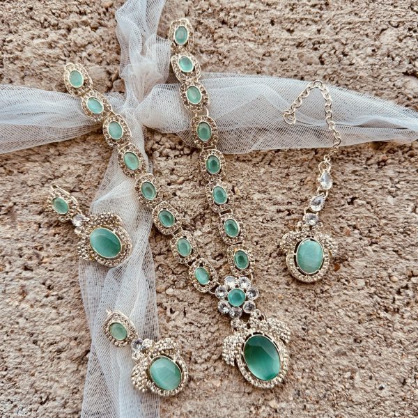 Urban Glow Necklace Set â€“ Mint Silver