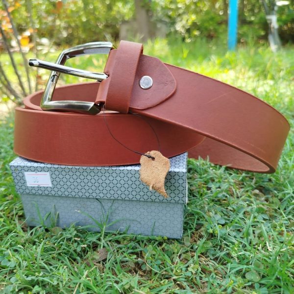 Brown Leather Belt with Classic Buckle